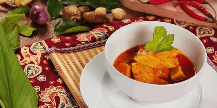 Gulai Tepek Ikan, Kuliner Legendaris Jambi yang Kaya Rempah dan Sejarah