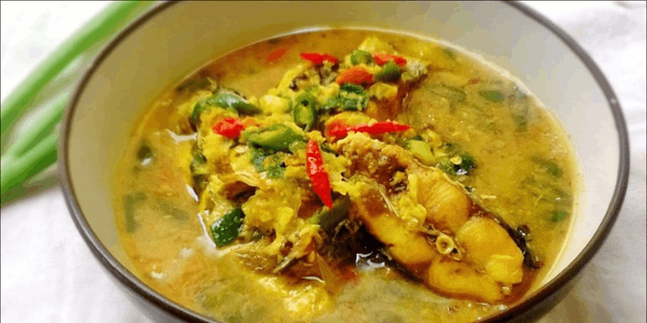 Ikan Kuah Kuning, Mahakarya Kuliner Nusantara yang Segar dan Melegenda