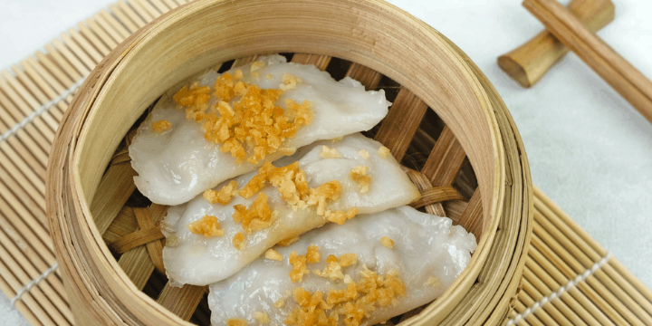 Akulturasi di Atas Piring, Peran Bawang Putih Goreng dan Sambal