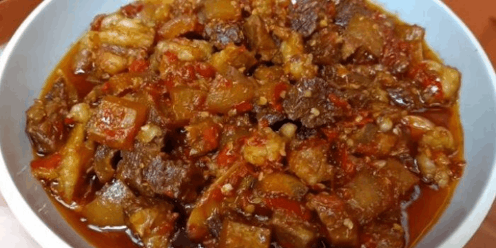 Asal-Usul Oseng Mercon, Inovasi di Tengah Keterbatasan