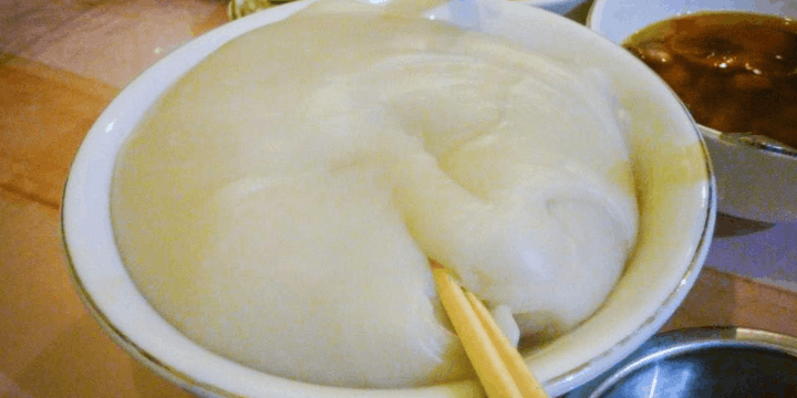 Mengenal Makanan Sinonggi, Makanan Pokok Suku Tolaki