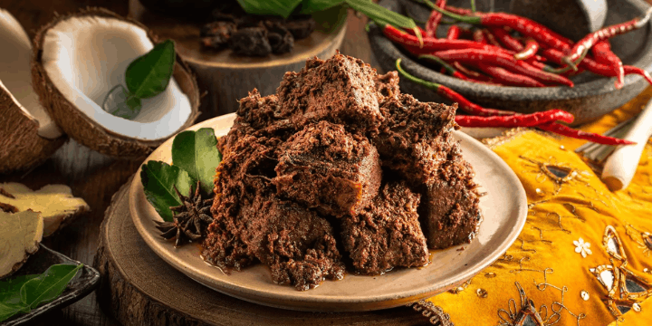 Rendang sebagai Simbol Kehormatan dalam Upacara Adat
