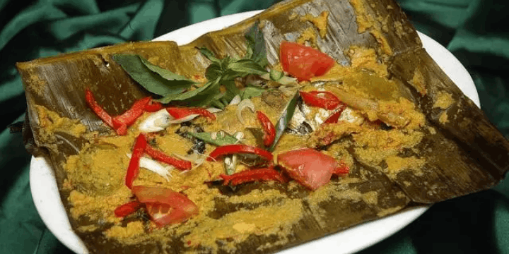 Rahasia Rempah, Kunci Kelezatan Ikan Bungkus